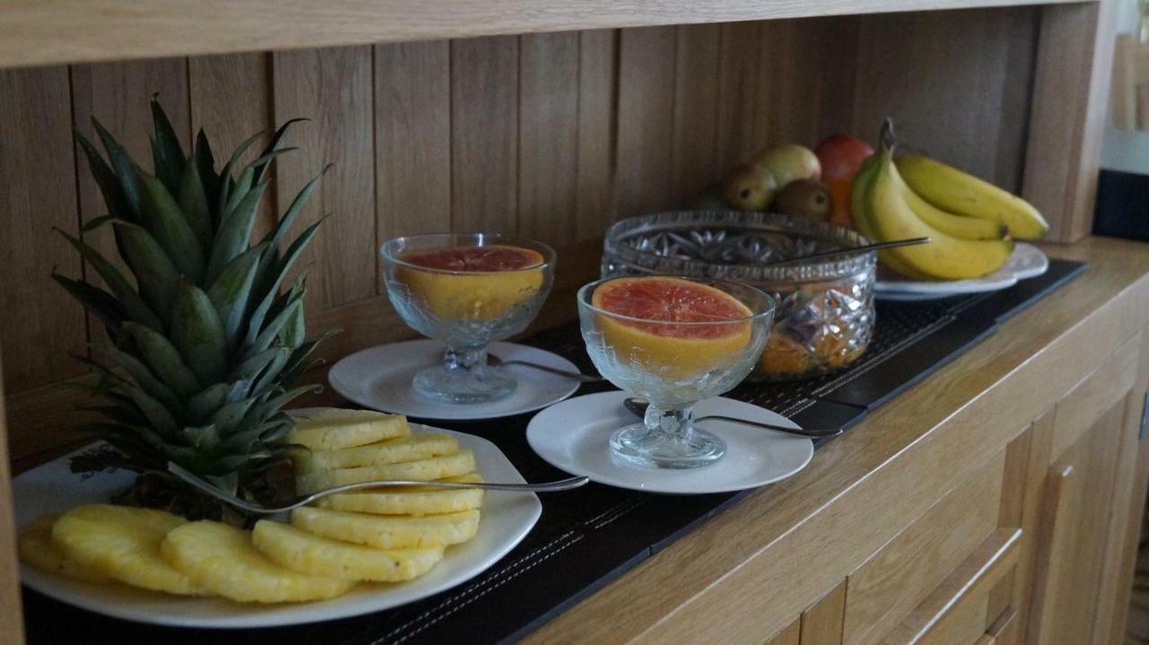 The Westwoods Bed & Breakfast Ngoại thất bức ảnh